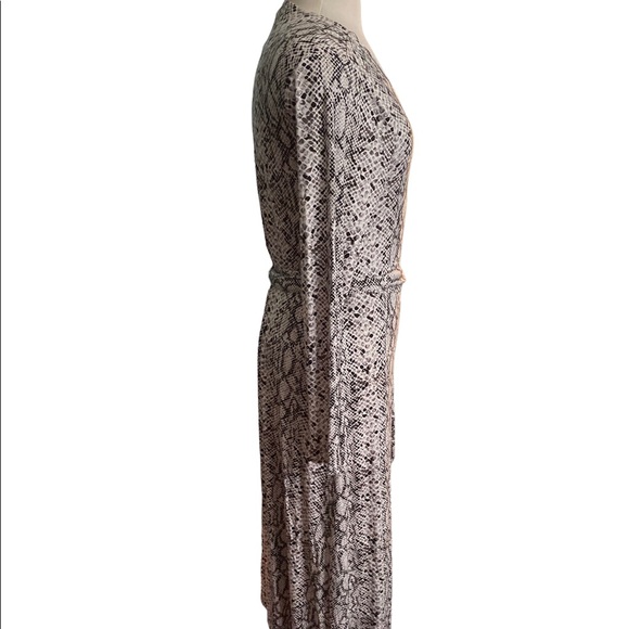 Good American snake gray wrap Dress sz-4 - Picture 3 of 5